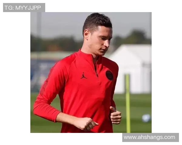 足球明星如何巧妙放置足球包背上提升舒适度与便捷性技巧